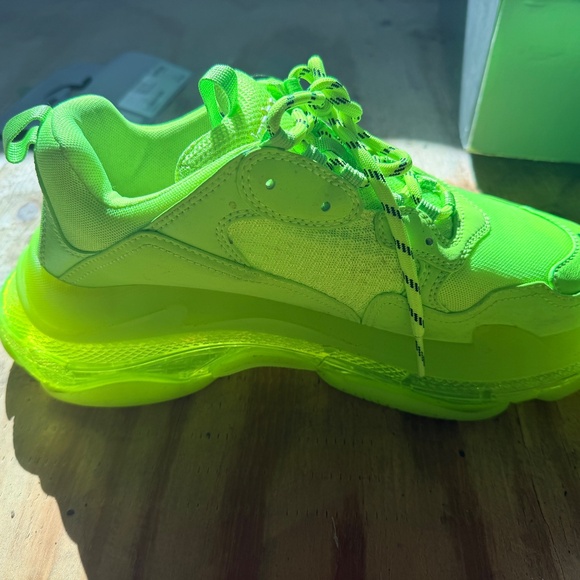 Balenciaga Men's Yellow Triple S Sneaker 'Fluo' Size 10 - Picture 5 of 11